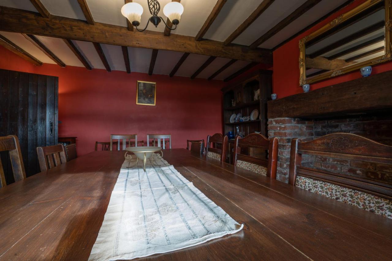 הוילה בקסטון Hulmes Vale House - Sleeps 14 - Peak District מראה חיצוני תמונה